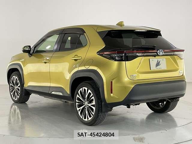 Toyota YARIS CROSS 2021-07 8851218-3