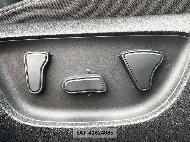 Toyota YARIS CROSS 2025-05 8851211-8