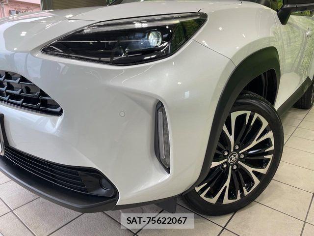 Toyota YARIS CROSS 2024-11 8851215-11