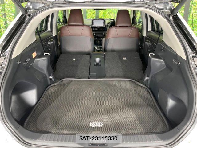 Toyota YARIS CROSS 2021-07 8851214-9