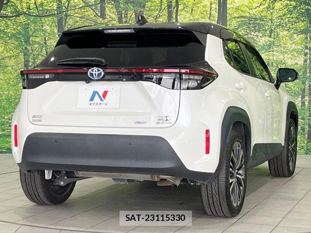 Toyota YARIS CROSS 2021-07 8851214-16
