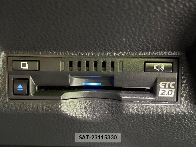 Toyota YARIS CROSS 2021-07 8851214-6