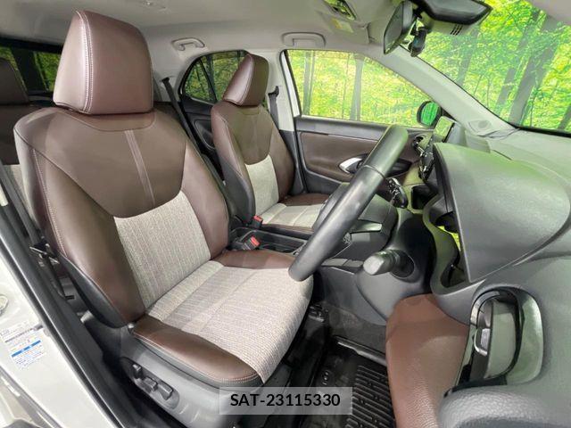 Toyota YARIS CROSS 2021-07 8851214-7