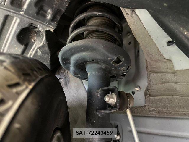 Toyota YARIS CROSS 2023-06 8851216-19