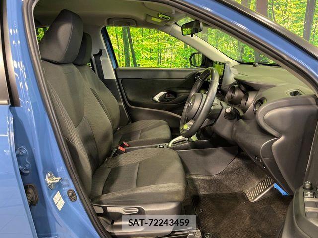 Toyota YARIS CROSS 2023-06 8851216-7