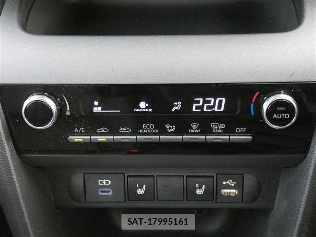 Toyota YARIS CROSS 2023-09 8883160-4