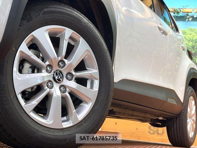Toyota YARIS CROSS 2023-12 8883159-12