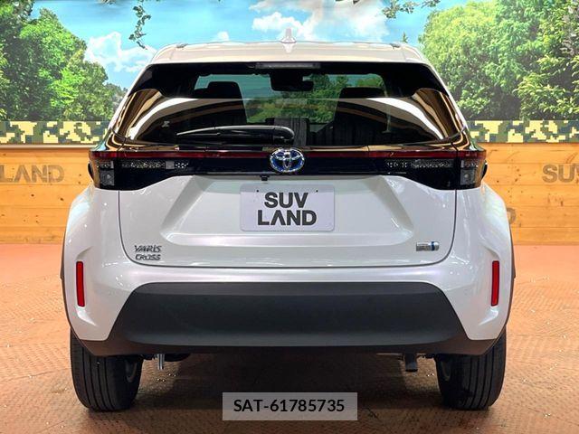 Toyota YARIS CROSS 2023-12 8883159-14