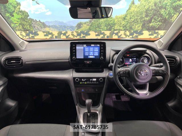 Toyota YARIS CROSS 2023-12 8883159-1