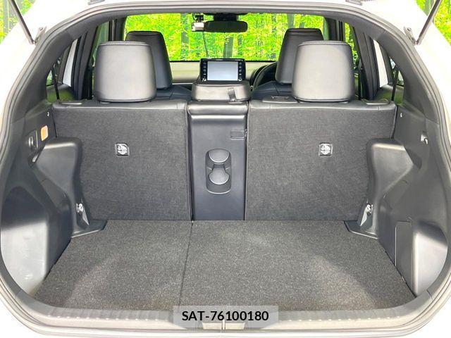 Toyota YARIS CROSS 2023-09 8883158-9
