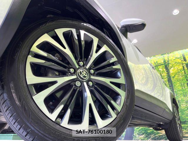 Toyota YARIS CROSS 2023-09 8883158-12