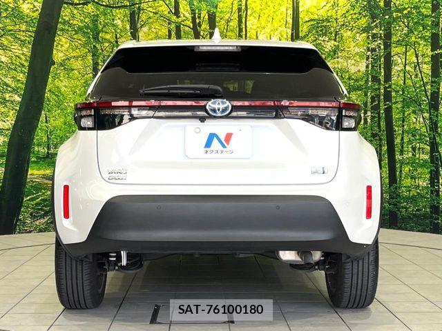 Toyota YARIS CROSS 2023-09 8883158-14