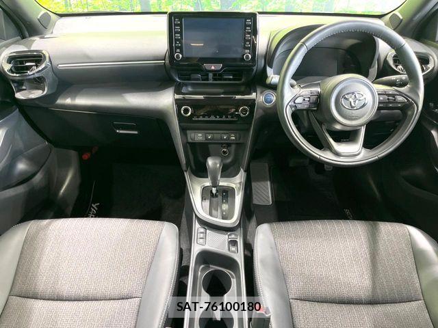 Toyota YARIS CROSS 2023-09 8883158-1