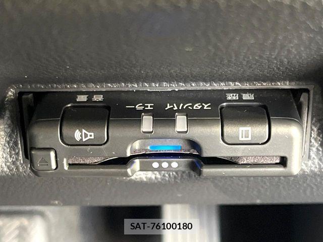 Toyota YARIS CROSS 2023-09 8883158-5