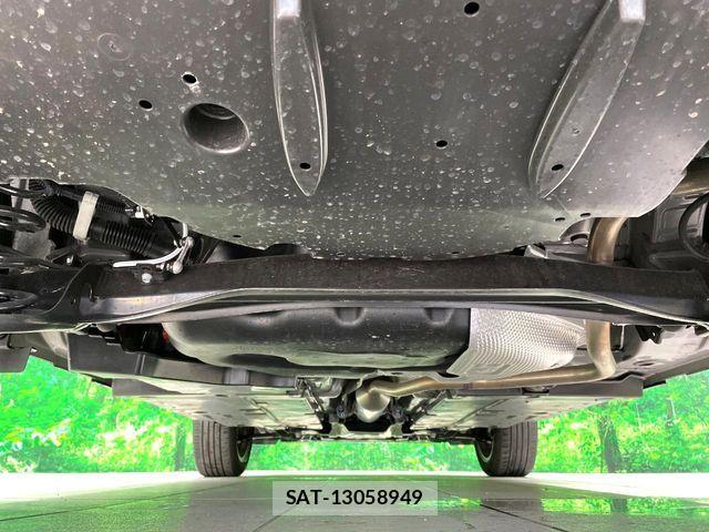 Toyota YARIS CROSS 2025-02 8883156-18