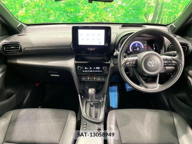 Toyota YARIS CROSS 2025-02 8883156-1