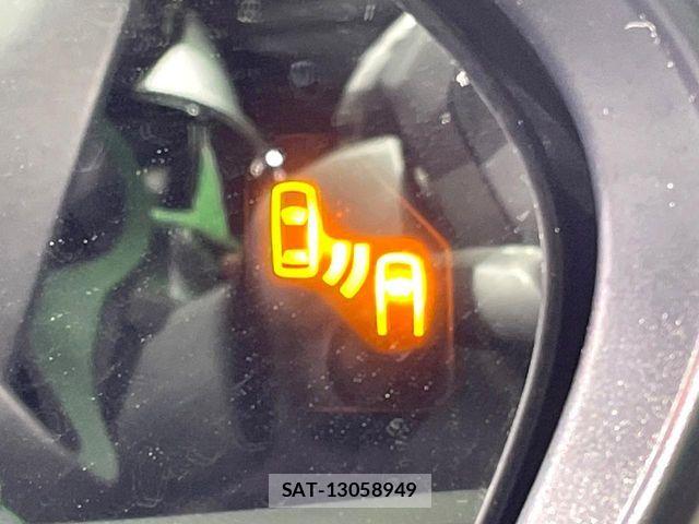 Toyota YARIS CROSS 2025-02 8883156-4