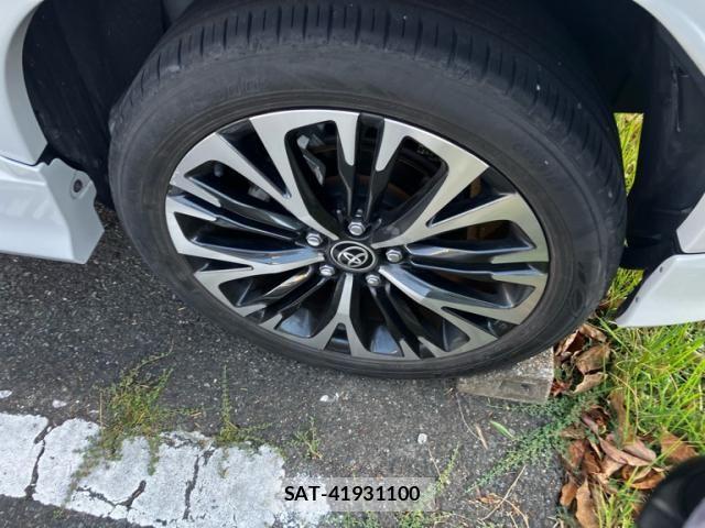 Toyota YARIS CROSS 2023-09 8883163-9