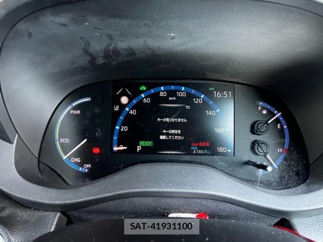 Toyota YARIS CROSS 2023-09 8883163-21