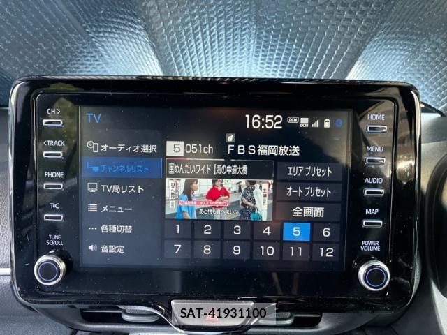 Toyota YARIS CROSS 2023-09 8883163-25