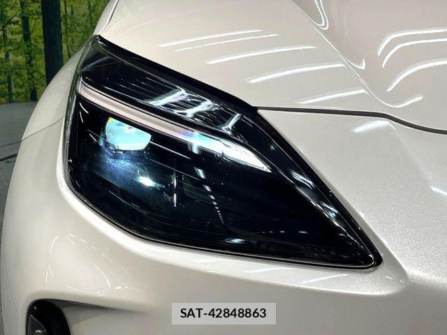 Toyota YARIS CROSS 2026-01 8883153-11
