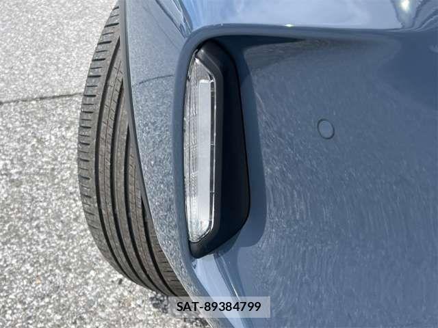 Toyota YARIS CROSS 2025-08 8883154-12