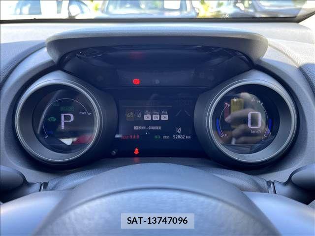 Toyota YARIS CROSS 2021-03 8883166-21