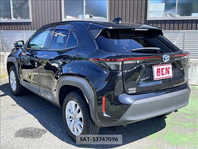 Toyota YARIS CROSS 2021-03 8883166-4