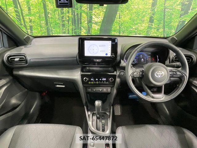 Toyota YARIS CROSS 2024-05 8883157-1
