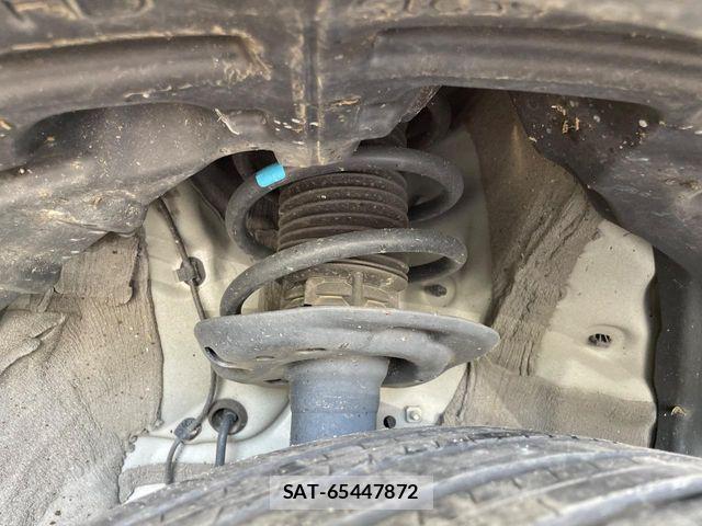 Toyota YARIS CROSS 2024-05 8883157-19