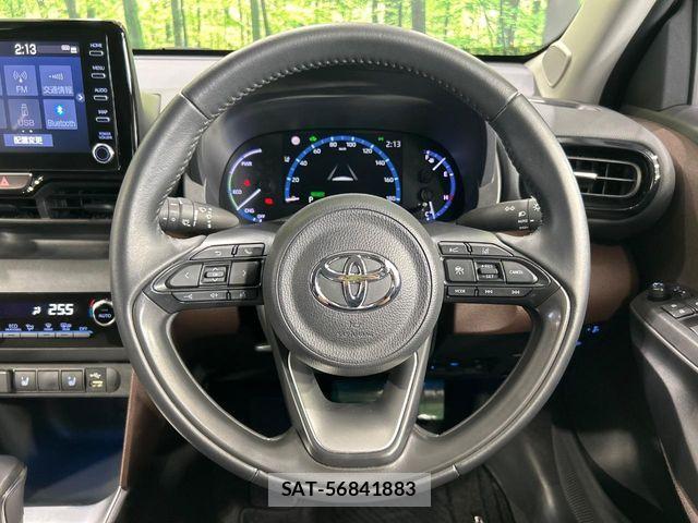 Toyota YARIS CROSS 2021-02 8883165-10