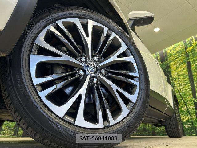 Toyota YARIS CROSS 2021-02 8883165-12