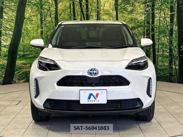 Toyota YARIS CROSS 2021-02 8883165-13