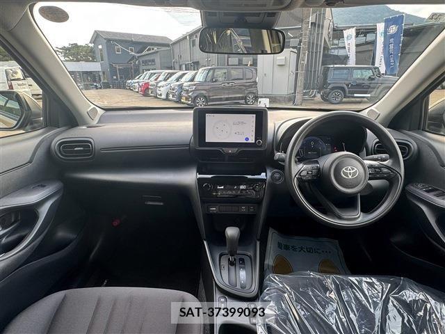 Toyota YARIS CROSS 2025-12 8883162-2