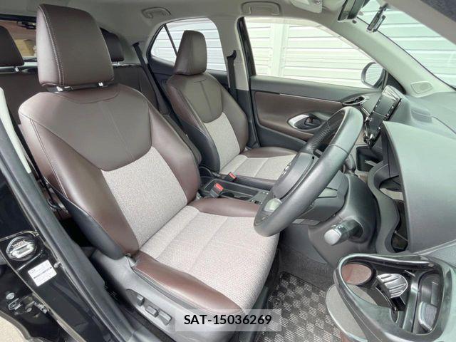 Toyota YARIS CROSS 2021-09 8883164-9