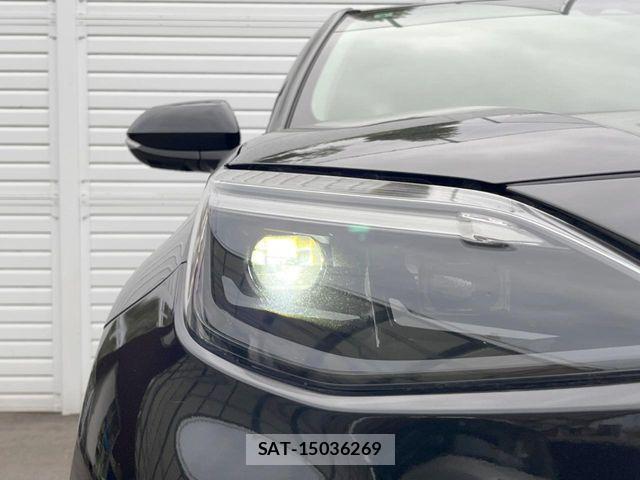 Toyota YARIS CROSS 2021-09 8883164-13