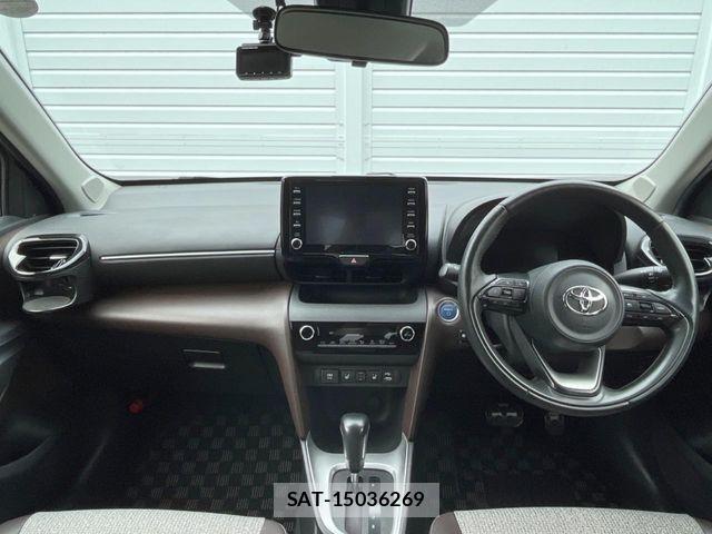 Toyota YARIS CROSS 2021-09 8883164-1