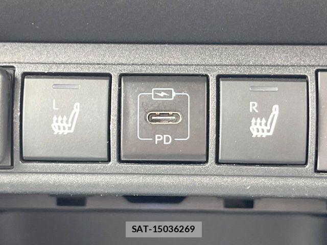 Toyota YARIS CROSS 2021-09 8883164-7