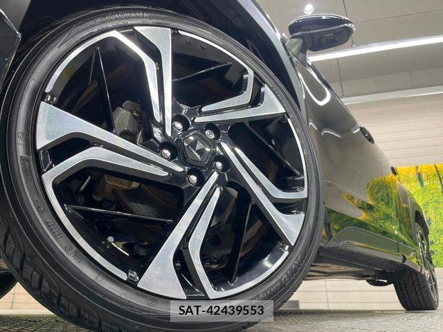 Toyota YARIS CROSS 2022-05 8883161-12