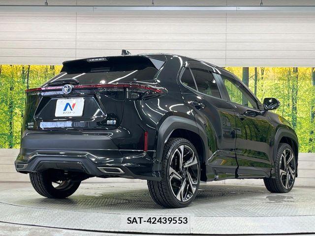 Toyota YARIS CROSS 2022-05 8883161-16