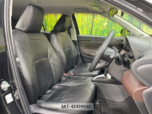 Toyota YARIS CROSS 2022-05 8883161-7