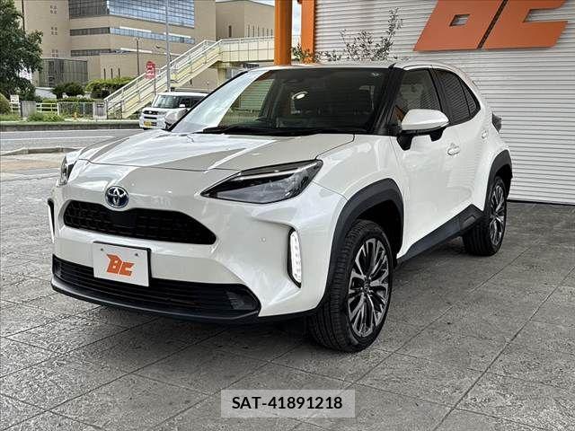 Toyota YARIS CROSS 2021-10 8883167-9