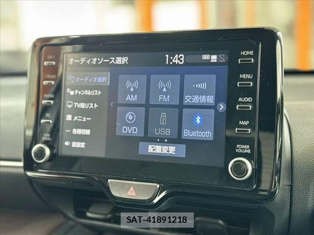 Toyota YARIS CROSS 2021-10 8883167-20