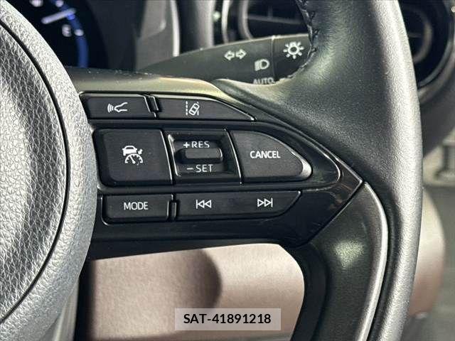 Toyota YARIS CROSS 2021-10 8883167-6