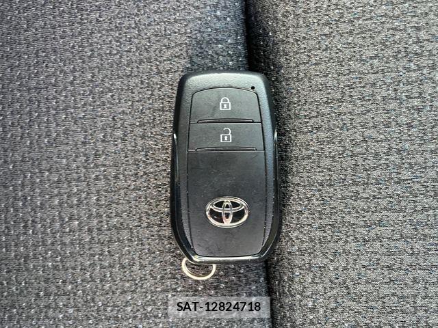 Toyota YARIS CROSS 2025-09 8884683-25