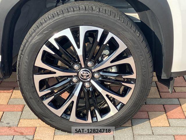 Toyota YARIS CROSS 2025-09 8884683-28