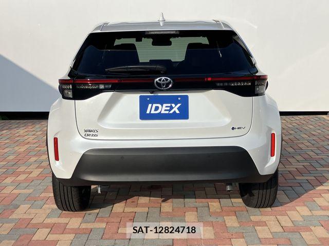 Toyota YARIS CROSS 2025-09 8884683-7