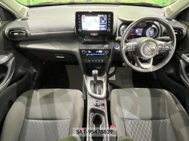 Toyota YARIS CROSS 2020-11 8884694-1