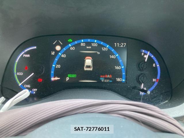 Toyota YARIS CROSS 2022-04 8884698-17