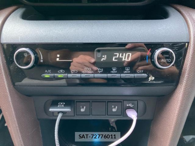 Toyota YARIS CROSS 2022-04 8884698-20